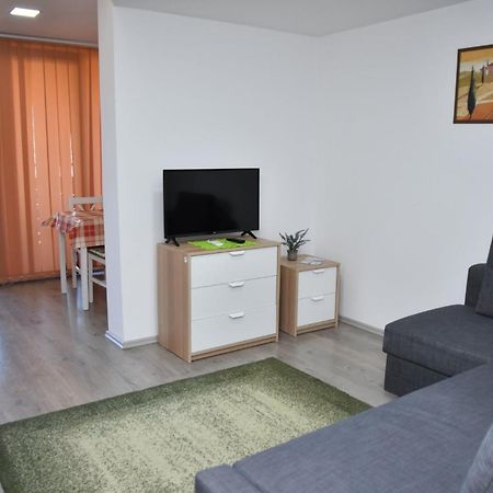 Foeveny Apartmanok Balatonfuzfo Luaran gambar