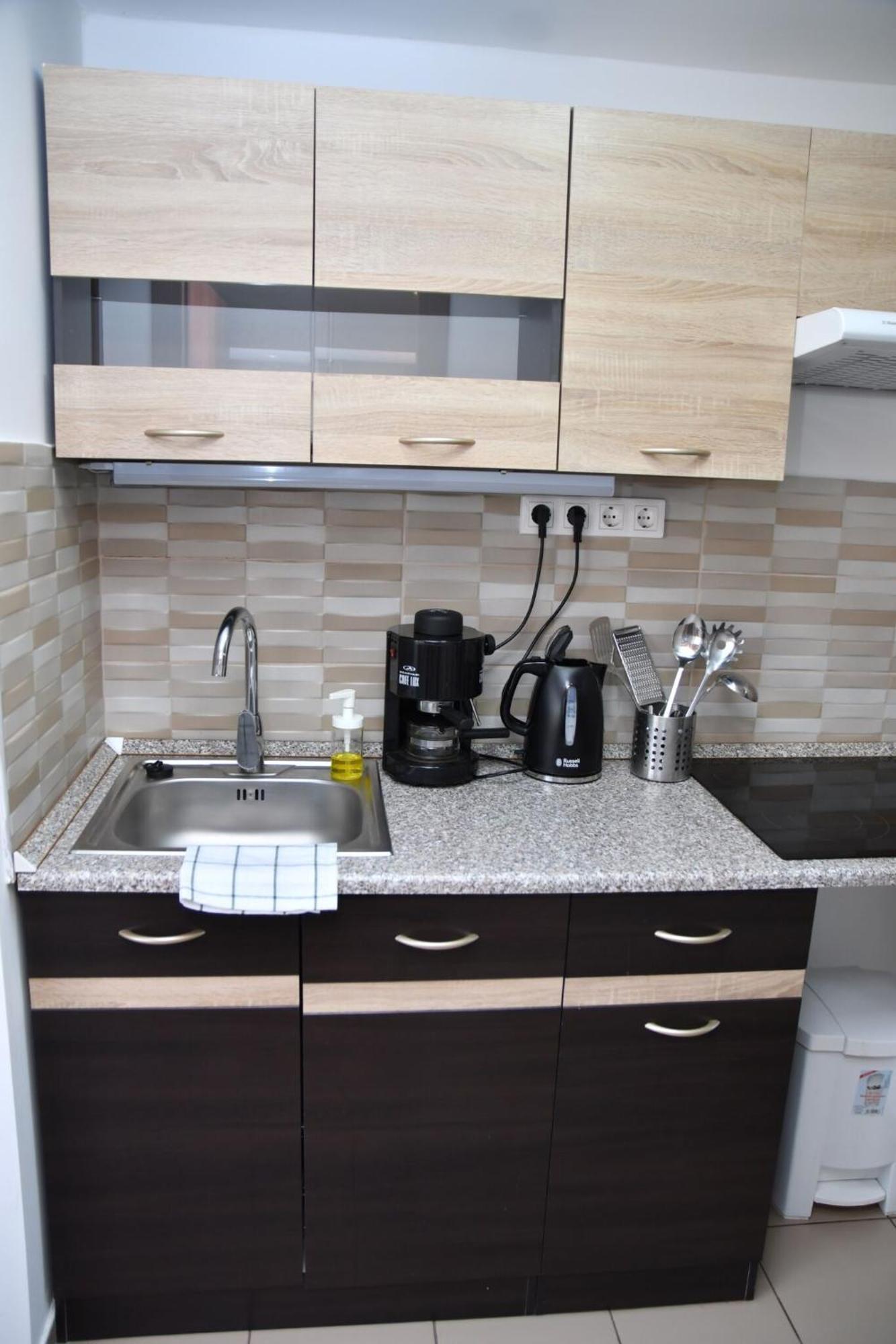 Foeveny Apartmanok Balatonfuzfo Luaran gambar